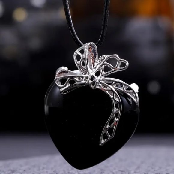 Black Obsidian Natural Gemstone Love Heart Bow Knot Pendant Necklace Gemstone - Picture 2 of 3